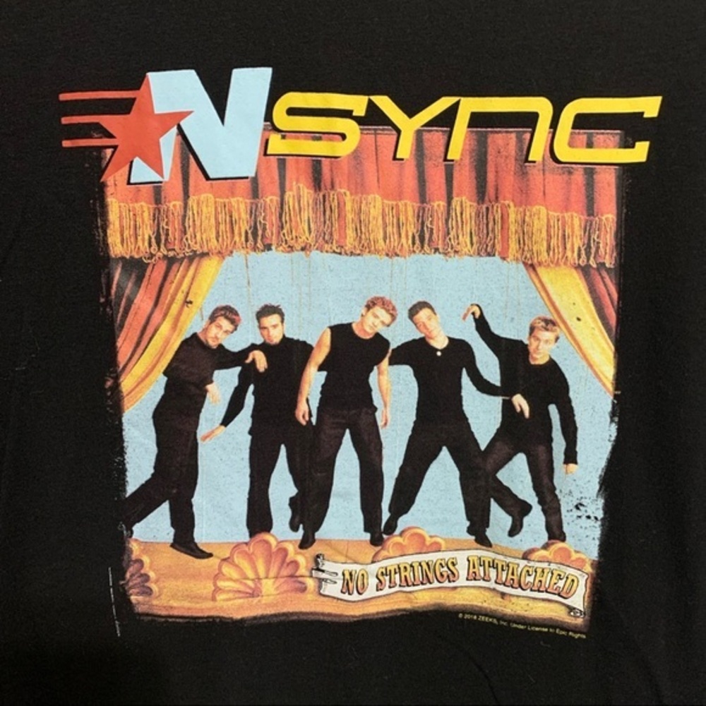 Nsync 2018 No Strings Attached Graphic Tee Long S - image 4